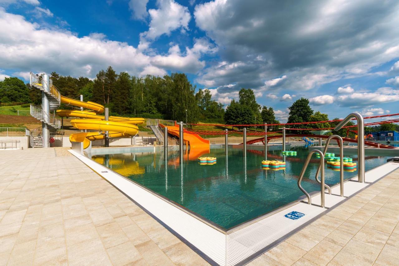 Apartmany Myslivna Ostrov  Exteriér fotografie